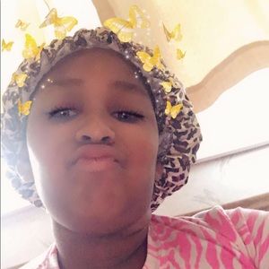 Meet your Posher, Trinity